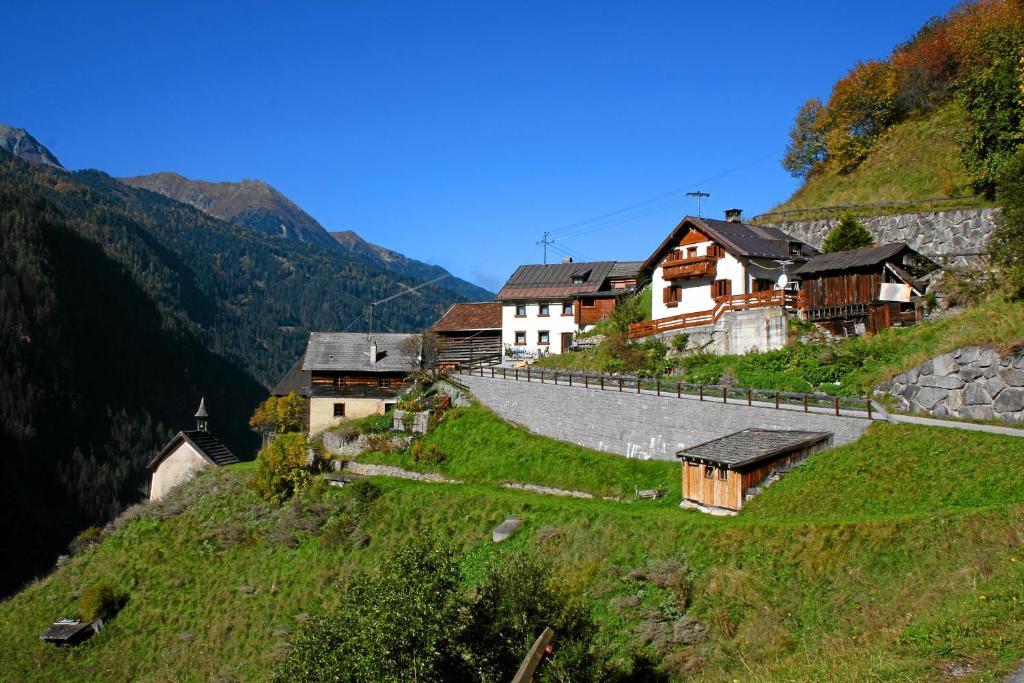 Hotel Wiese Sankt Leonhard im Pitztal Esterno foto