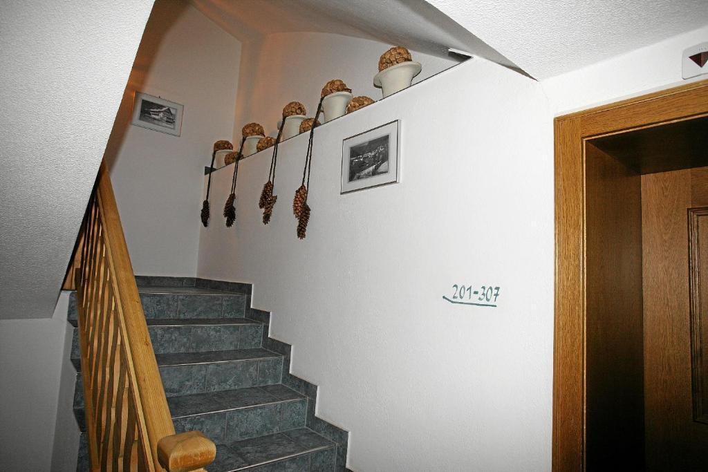 Hotel Wiese Sankt Leonhard im Pitztal Esterno foto