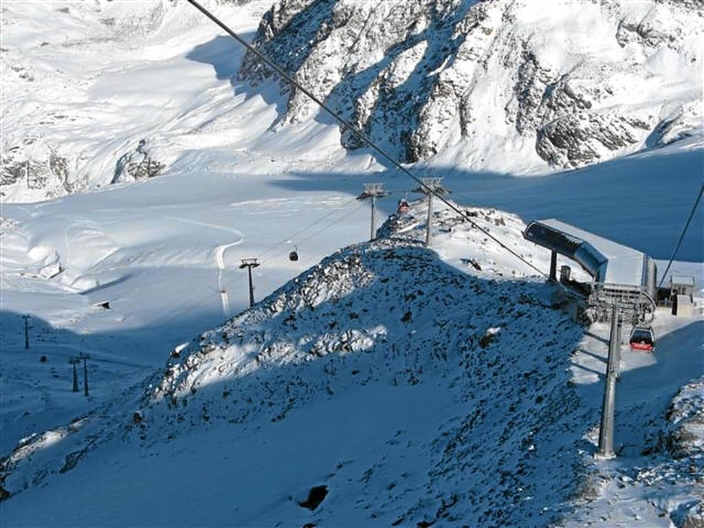 Hotel Wiese Sankt Leonhard im Pitztal Esterno foto